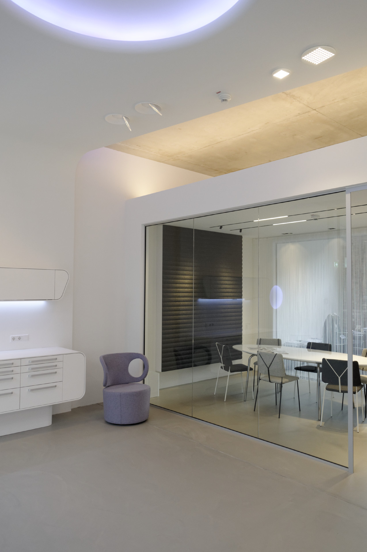 Modular Lighting Instruments - Scotty