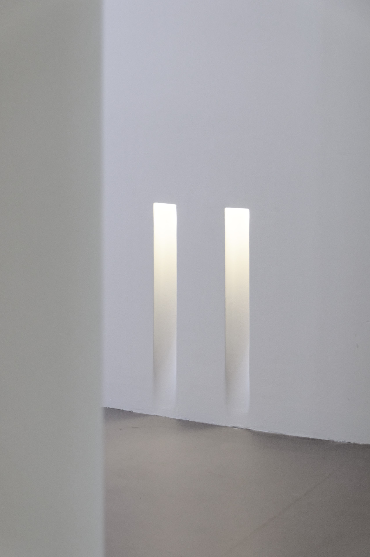 FLOS - Vertical Light